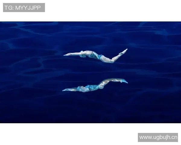 蝶泳技巧提升与训练方法全解析,助你轻松掌握蝶泳动作要领 蝶泳技巧提升与训练方法全解析,助你轻松掌握蝶泳动作要领